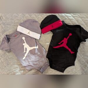 6-12 Months Air Jordan Kids Bodysuit Set - Black, Gray, and Red